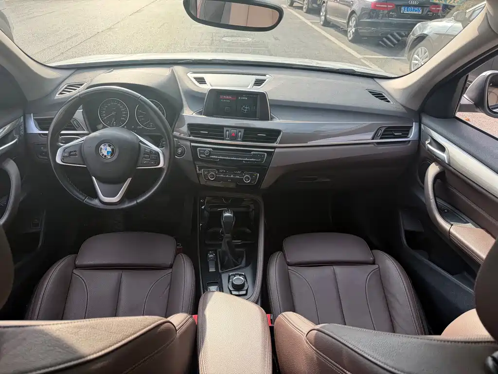 BMW X1 — миниатюра 6