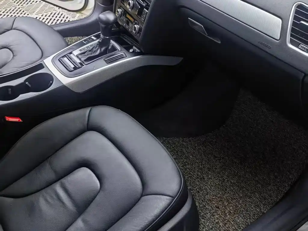 Audi A4L — миниатюра 8