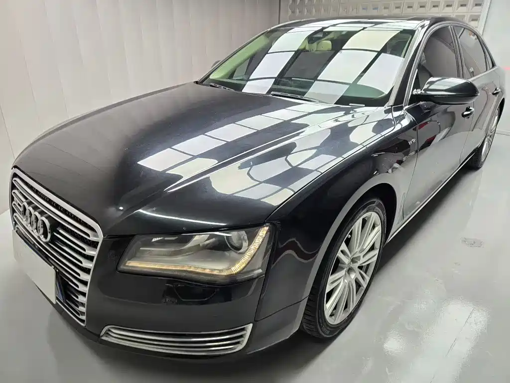 Audi A8 2011