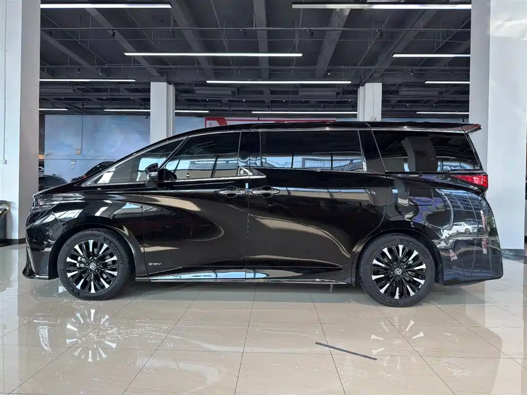 Toyota Alphard 2024 2.5L Premium
