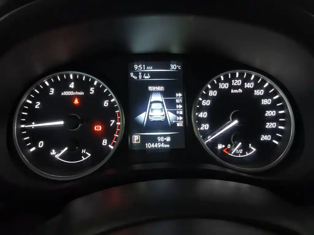 Nissan Bluebird — миниатюра 12