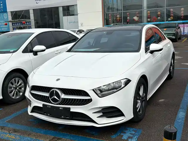 MERCEDES-BENZ A CLASS