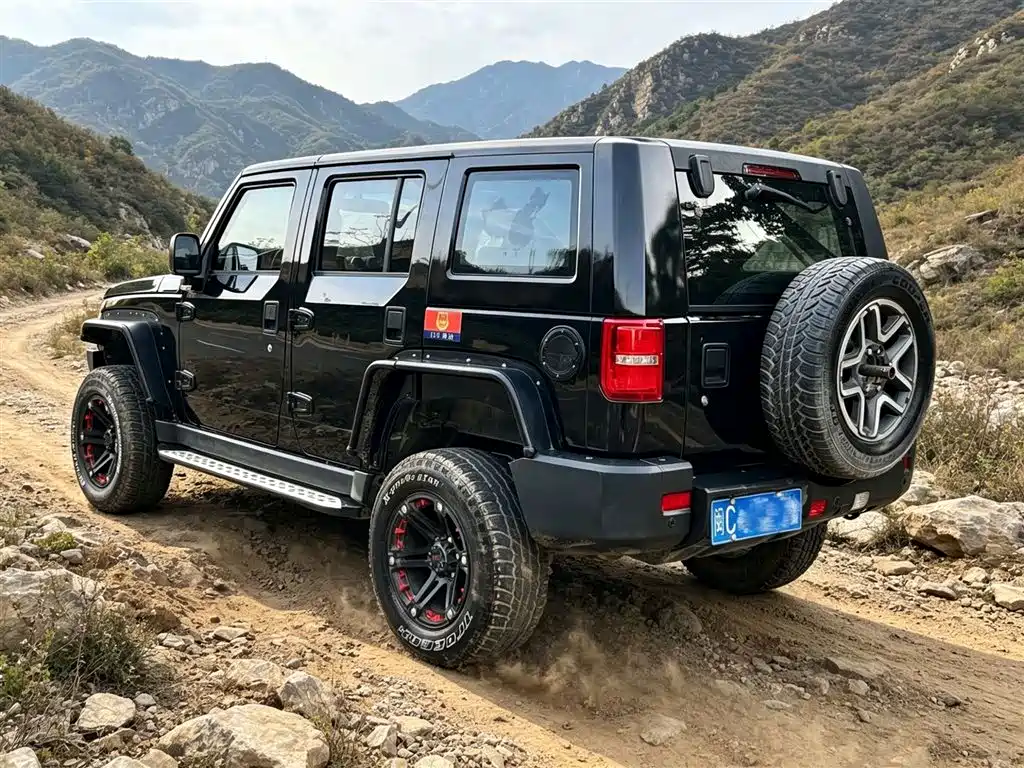BAIC BJ40 2017 40L 2.3T AT Champion