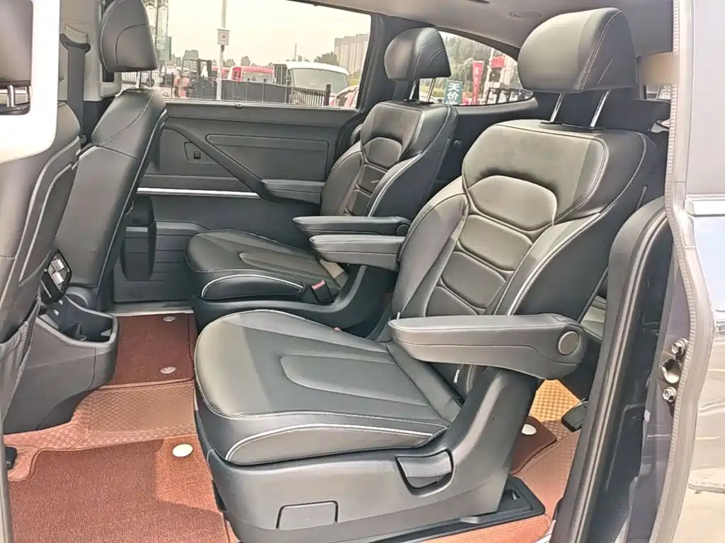 Hyundai Custo — миниатюра 17