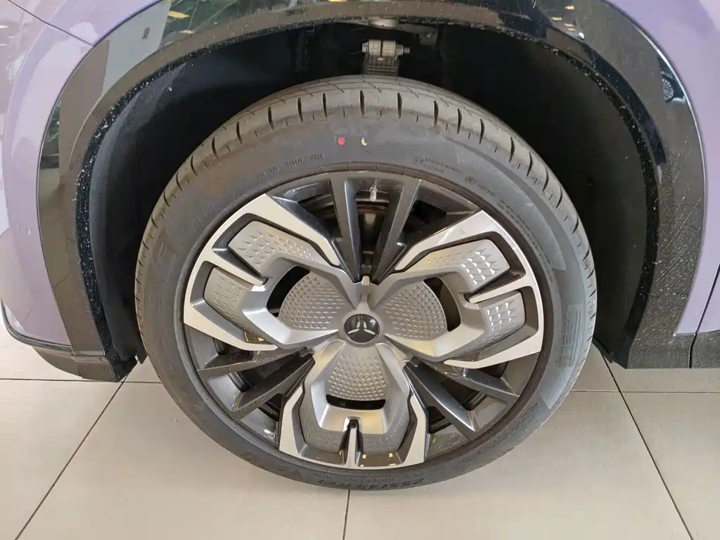 Hongqi Hongqi Tiangong 08 — миниатюра 24