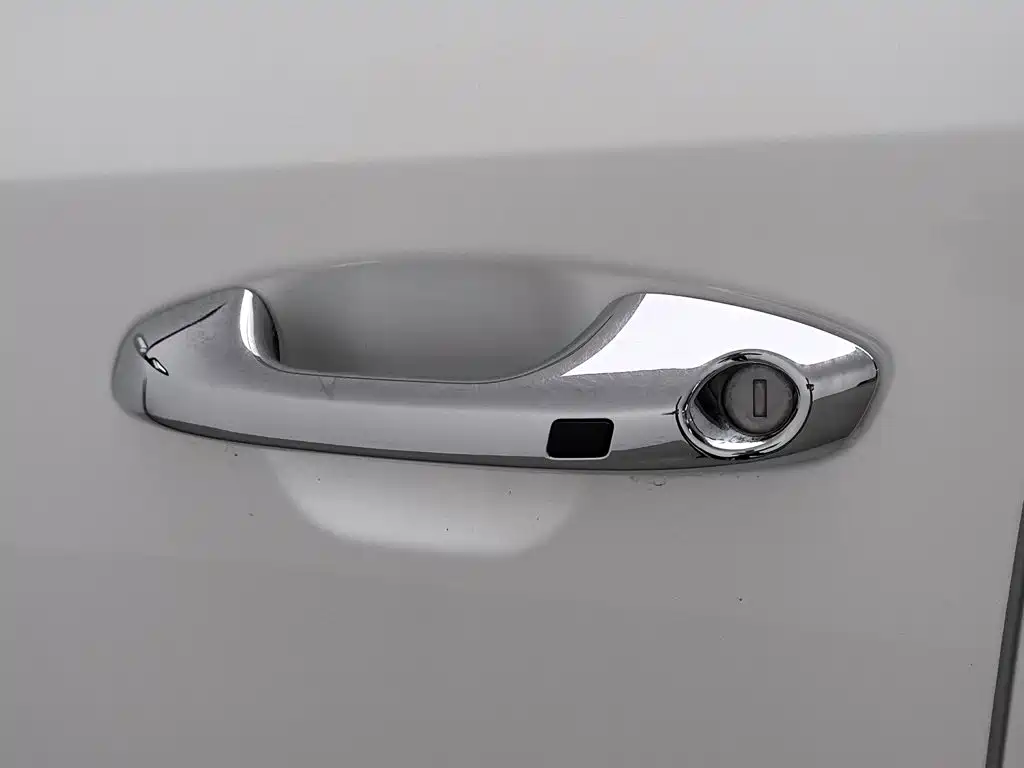 Kia KX Cross — миниатюра 18