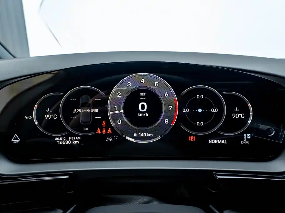 Porsche Cayenne — миниатюра 13