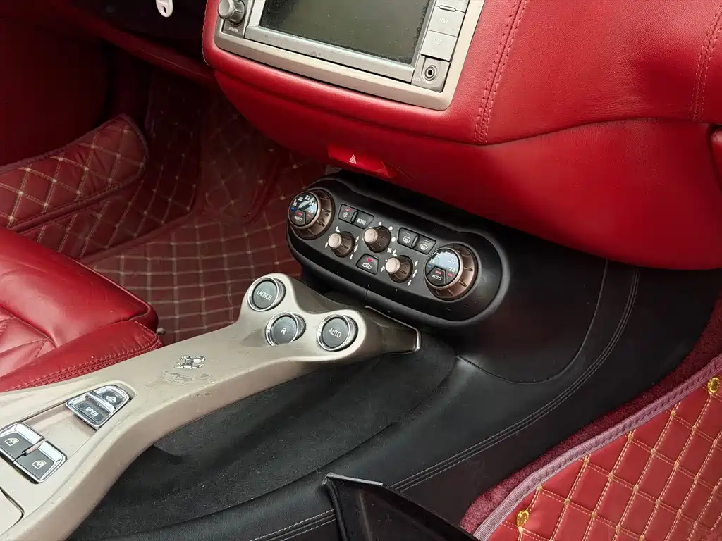 Ferrari California T — миниатюра 14