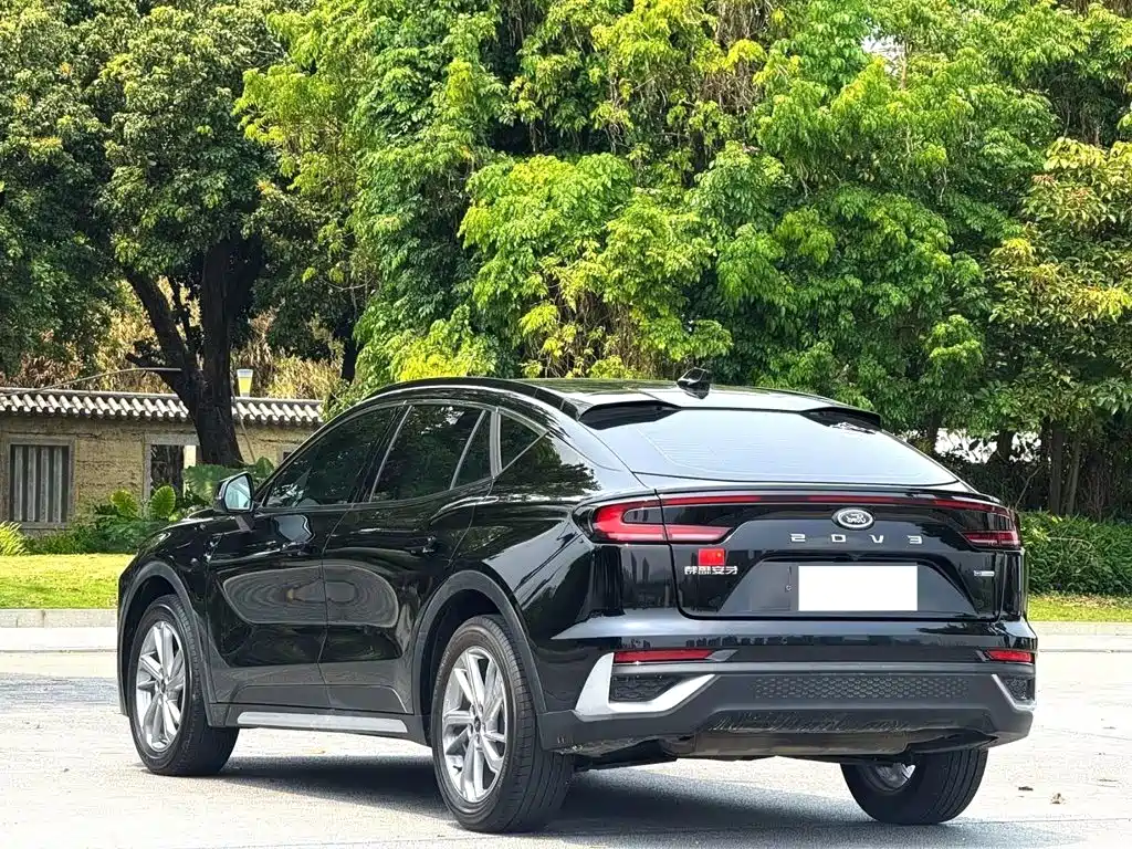 Ford Evos — миниатюра 5