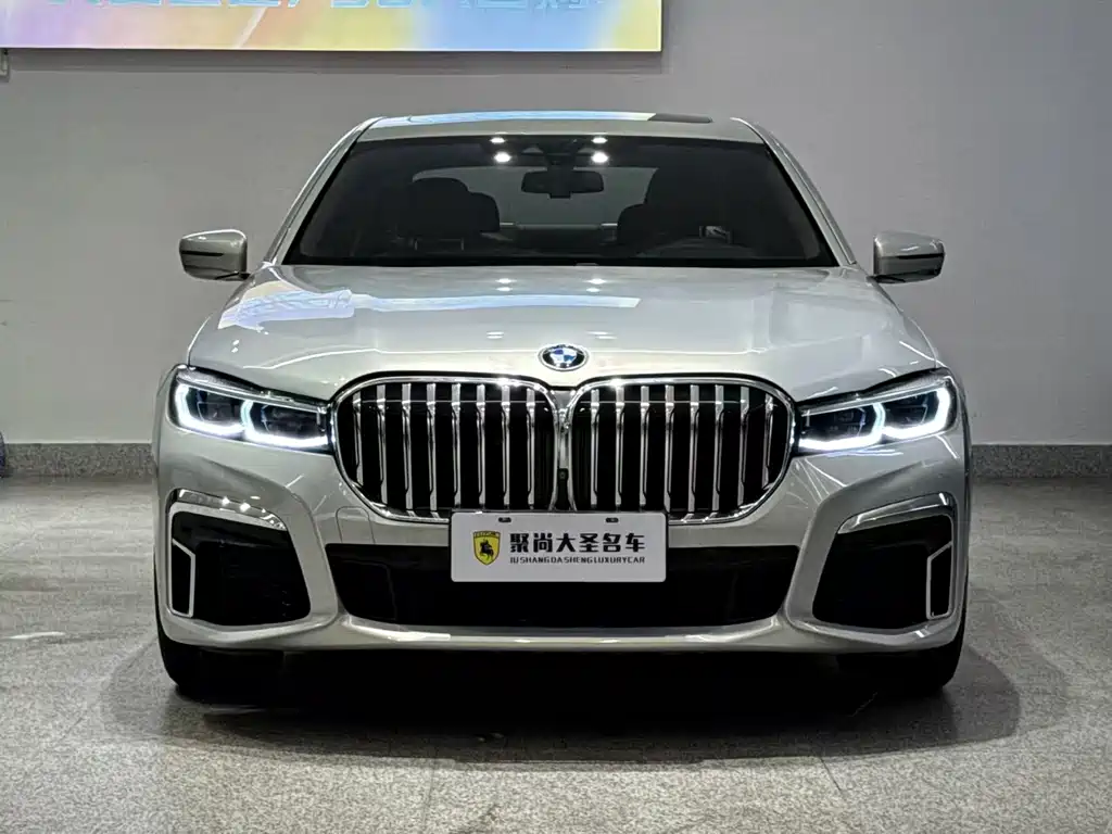 BMW 7 Series — миниатюра 2