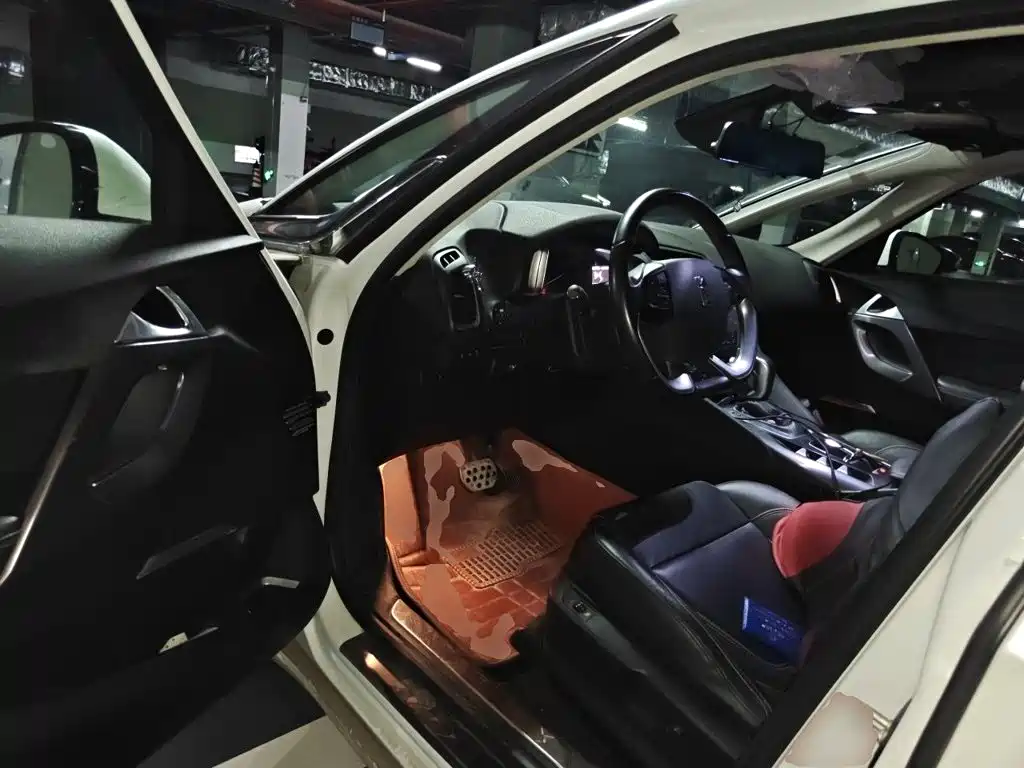 DS DS 5 — миниатюра 12
