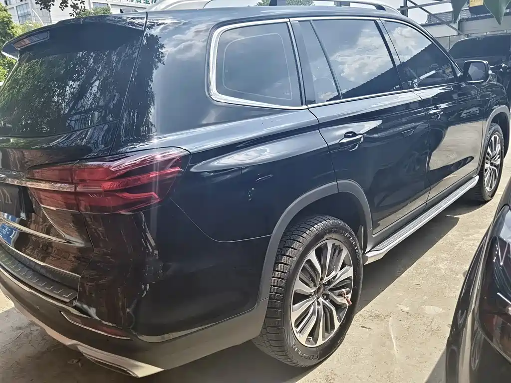 Roewe RX8 — миниатюра 16