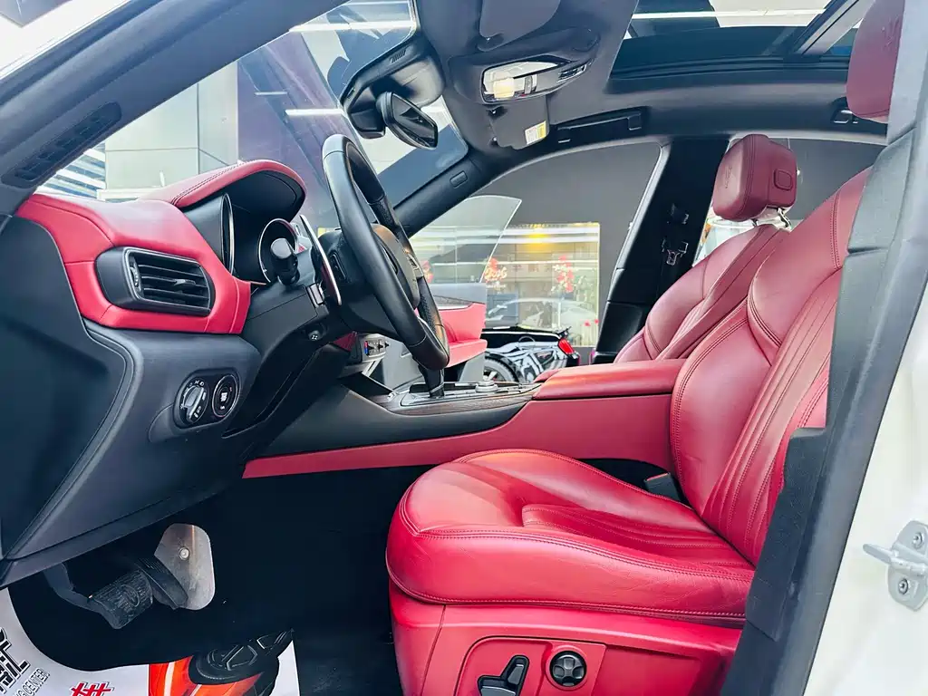 Maserati Levante — миниатюра 8