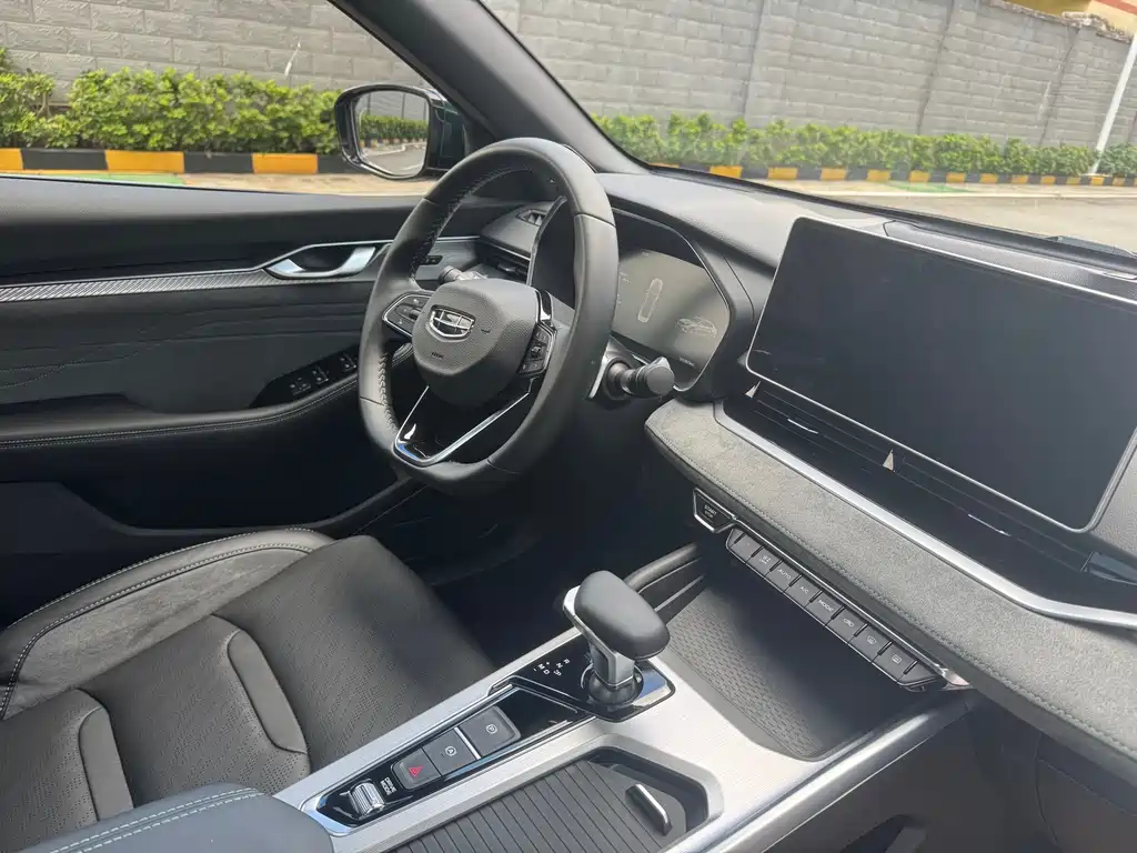 GEELY AUTOMOBILE XINGRUI