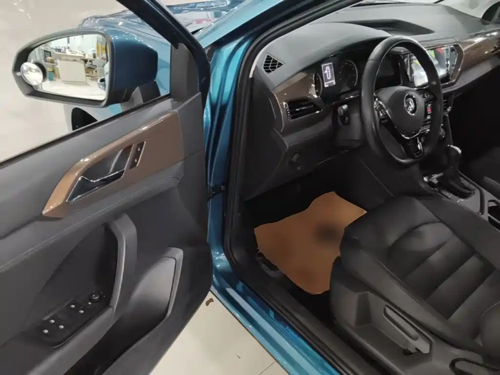 Volkswagen Tharu — миниатюра 16