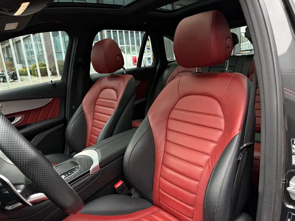 MERCEDES-BENZ GLC AMG