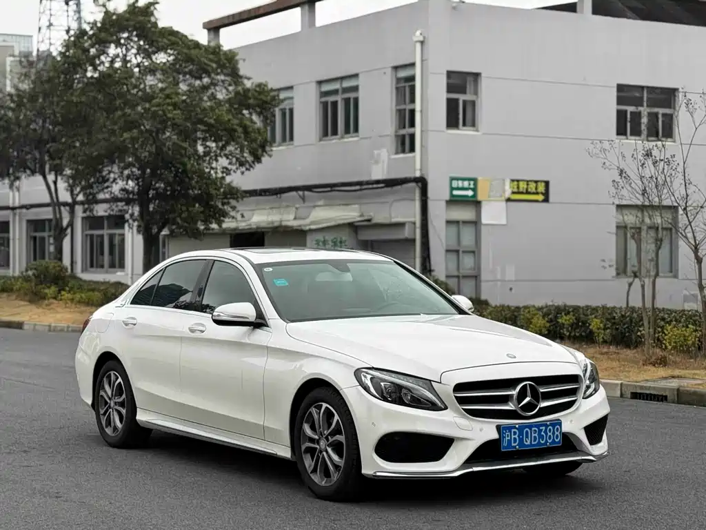 MERCEDES-BENZ C CLASS