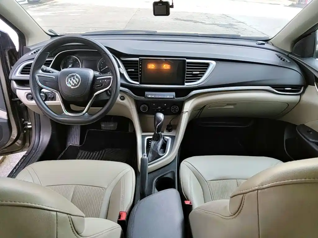Buick Excelle — миниатюра 10