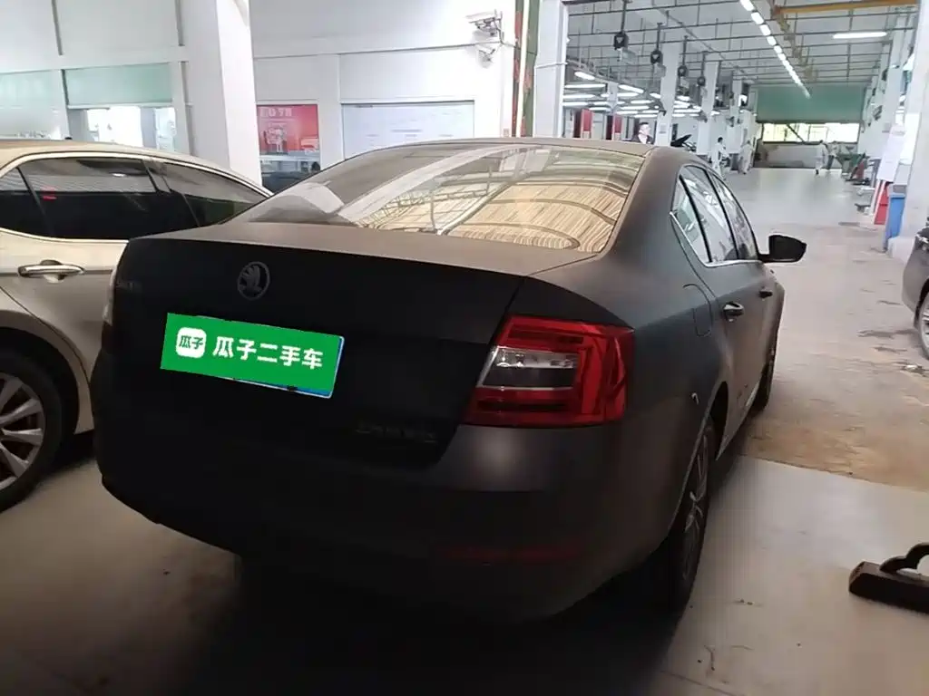 Skoda Octavia — миниатюра 7