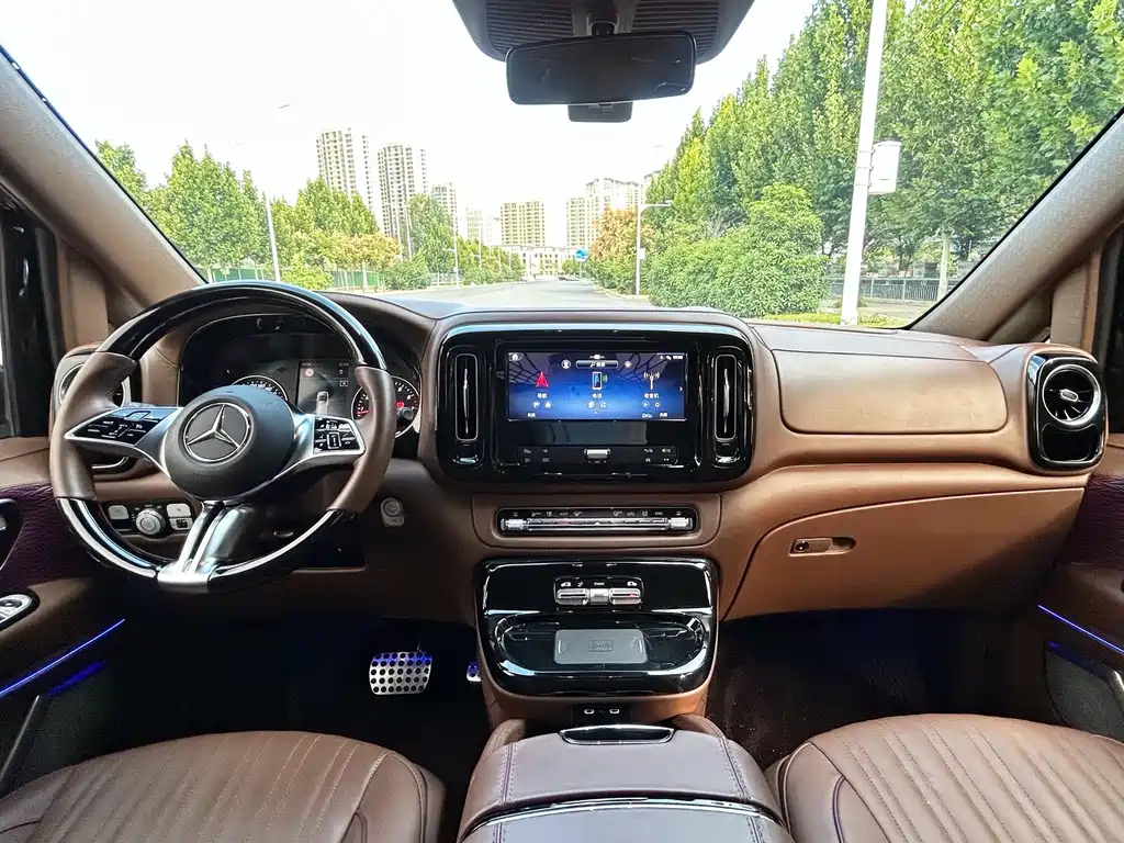 Mercedes-Benz Vito — миниатюра 7
