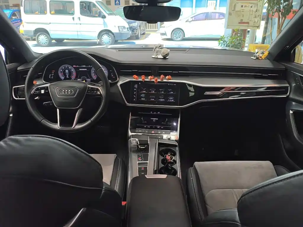 Audi A6L — миниатюра 10