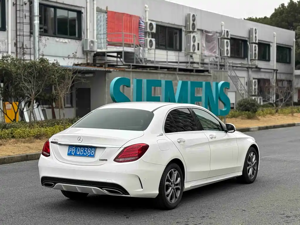 MERCEDES-BENZ C CLASS