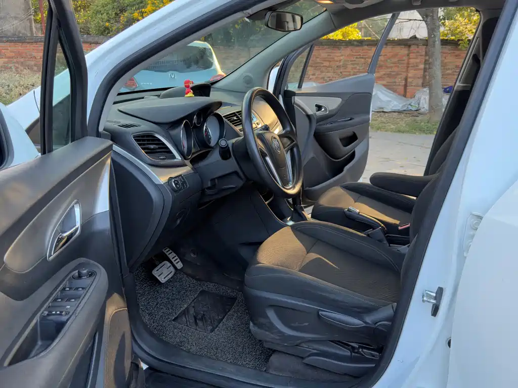 Buick Encore — миниатюра 6
