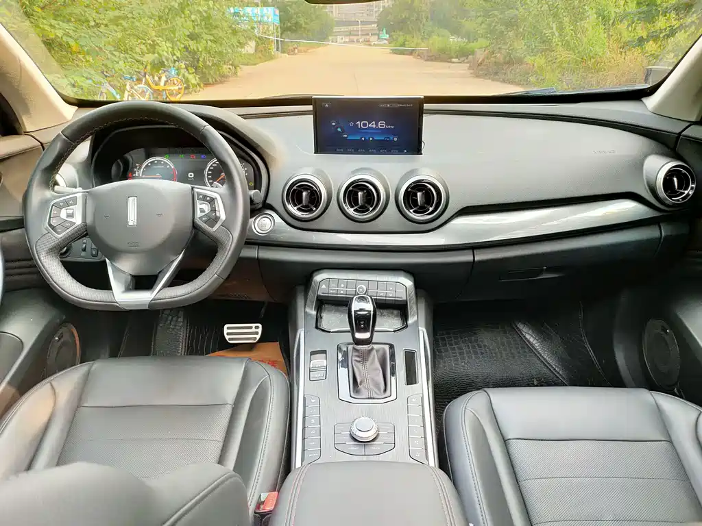 Wey Wey VV7 — миниатюра 4