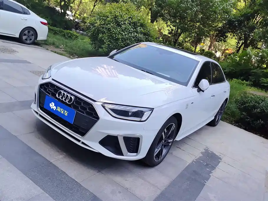 Audi A4L 2020