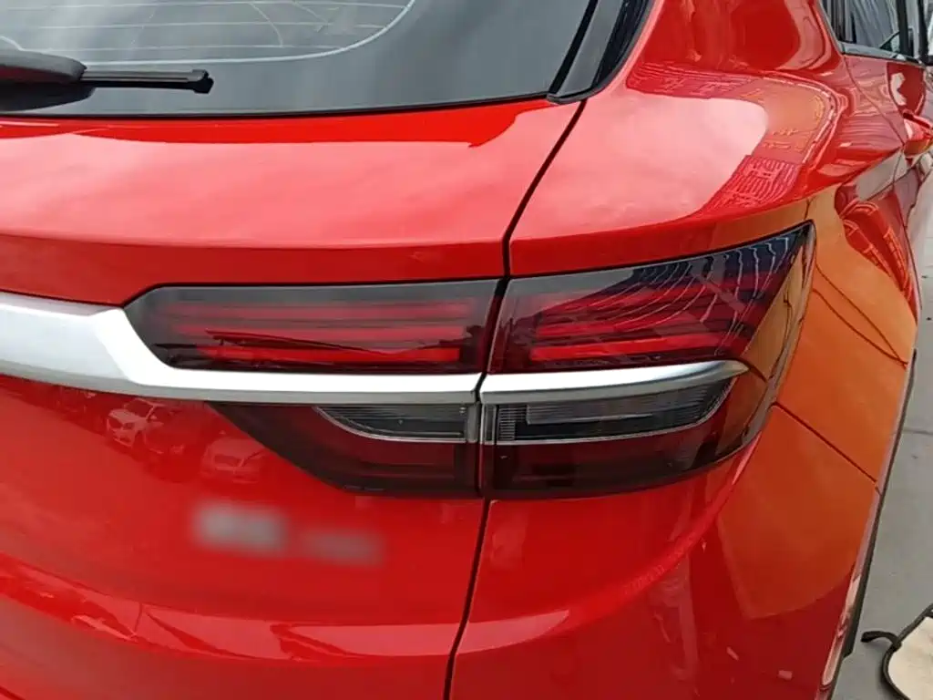 Geely Binyue — миниатюра 8