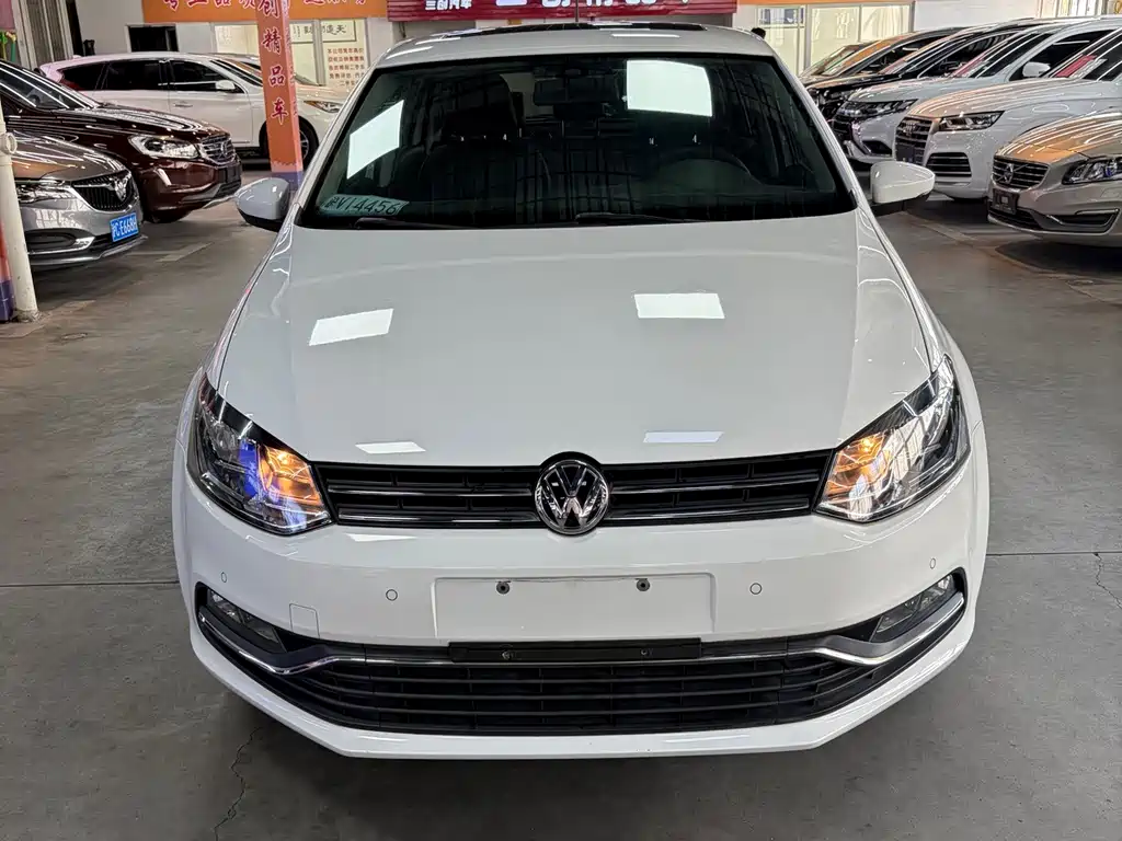 Volkswagen Polo — миниатюра 2