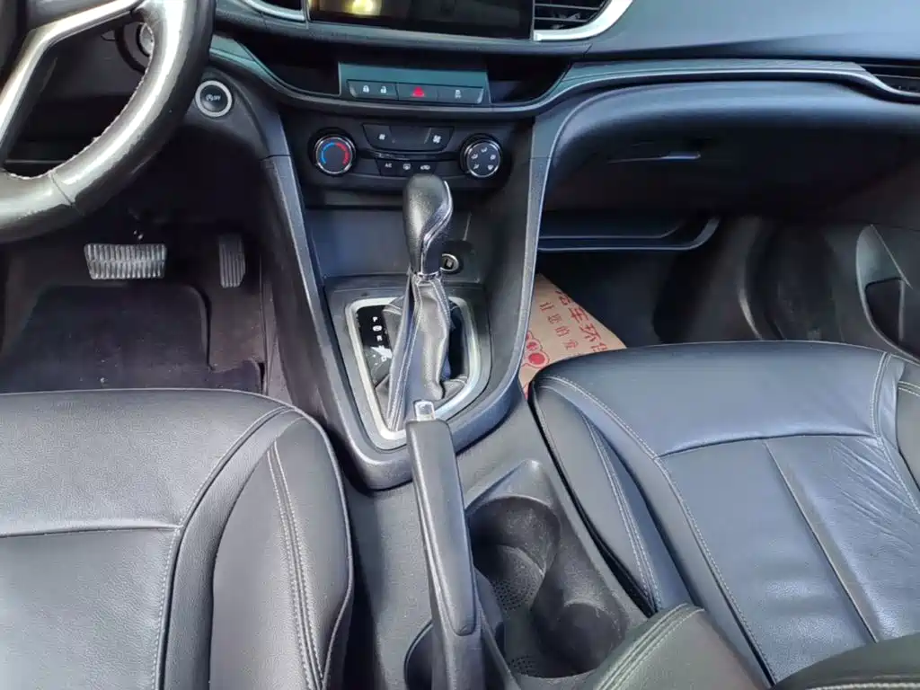 Buick Excelle — миниатюра 14