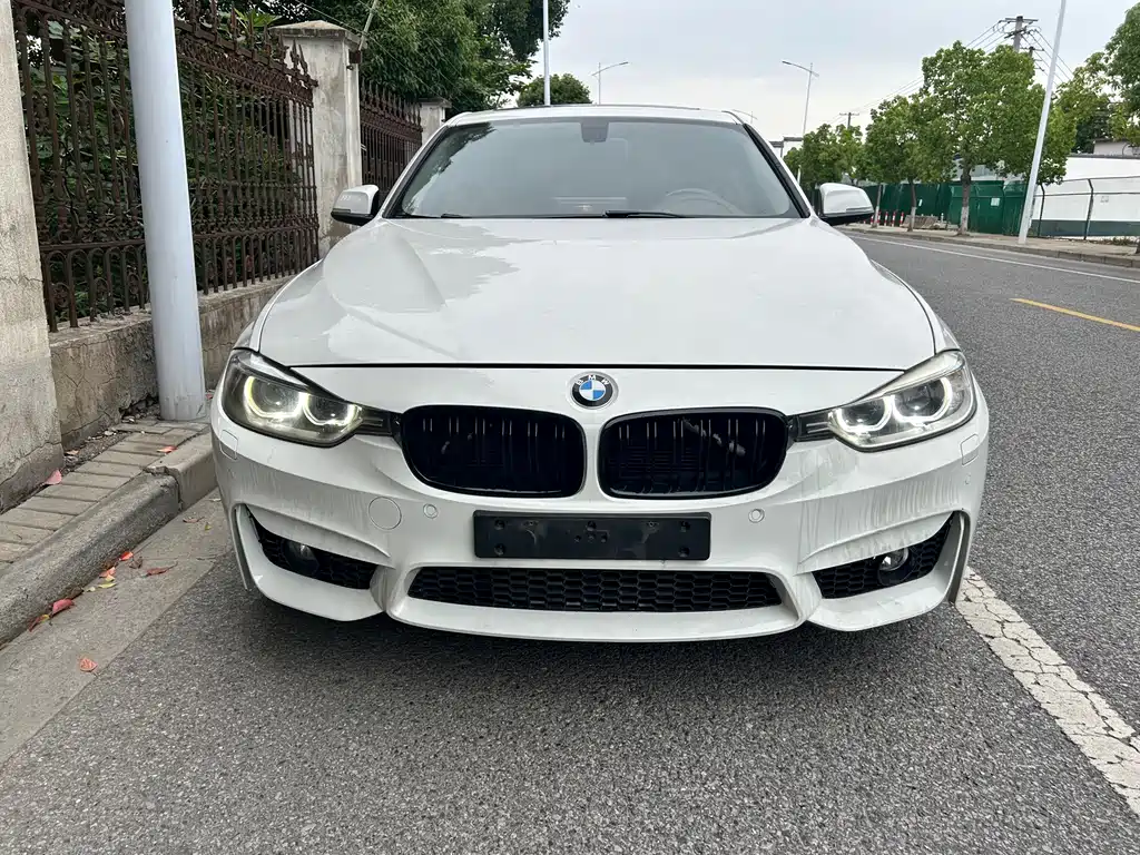BMW 3 Series — миниатюра 3
