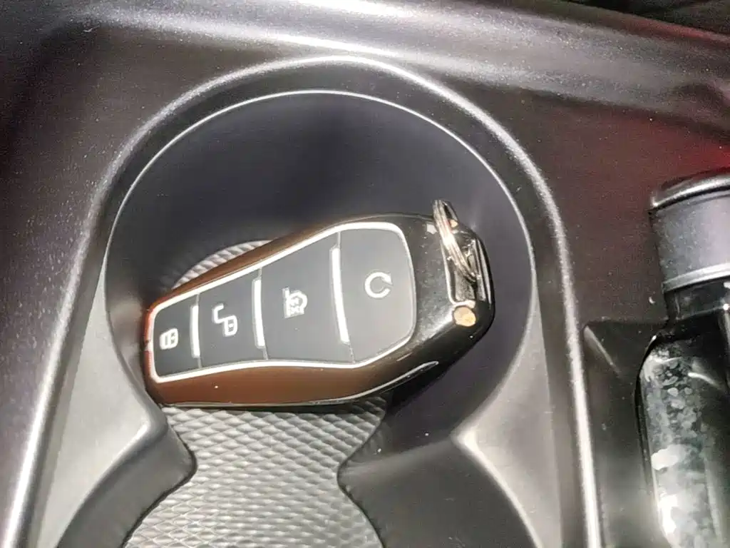 BYD Dolphin — миниатюра 9