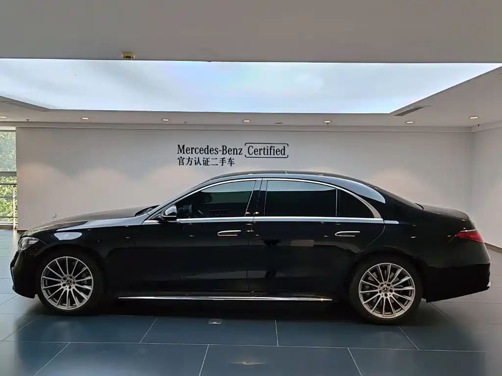 Mercedes-Benz S-Class — миниатюра 7