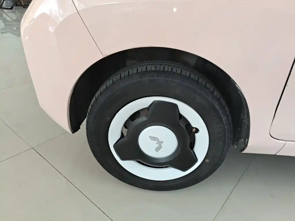 Wuling MINIEV — миниатюра 23