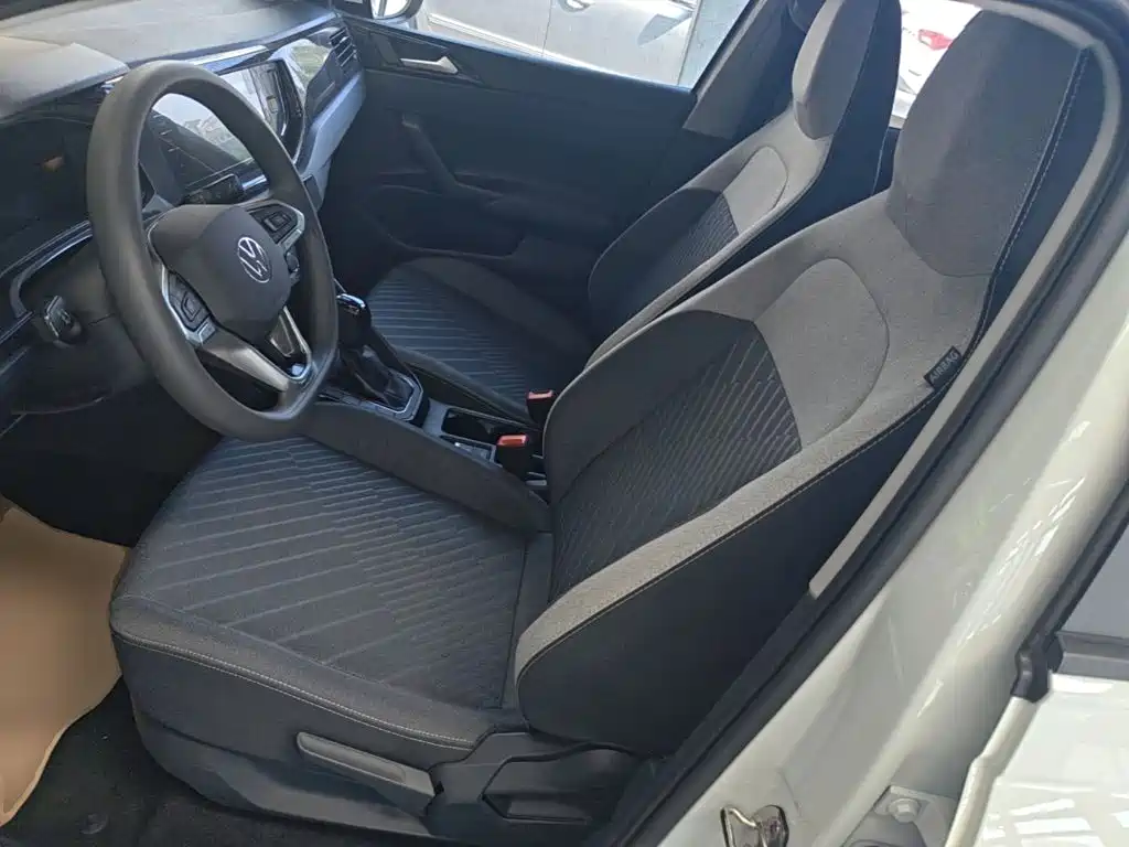 Volkswagen Lavida — миниатюра 15
