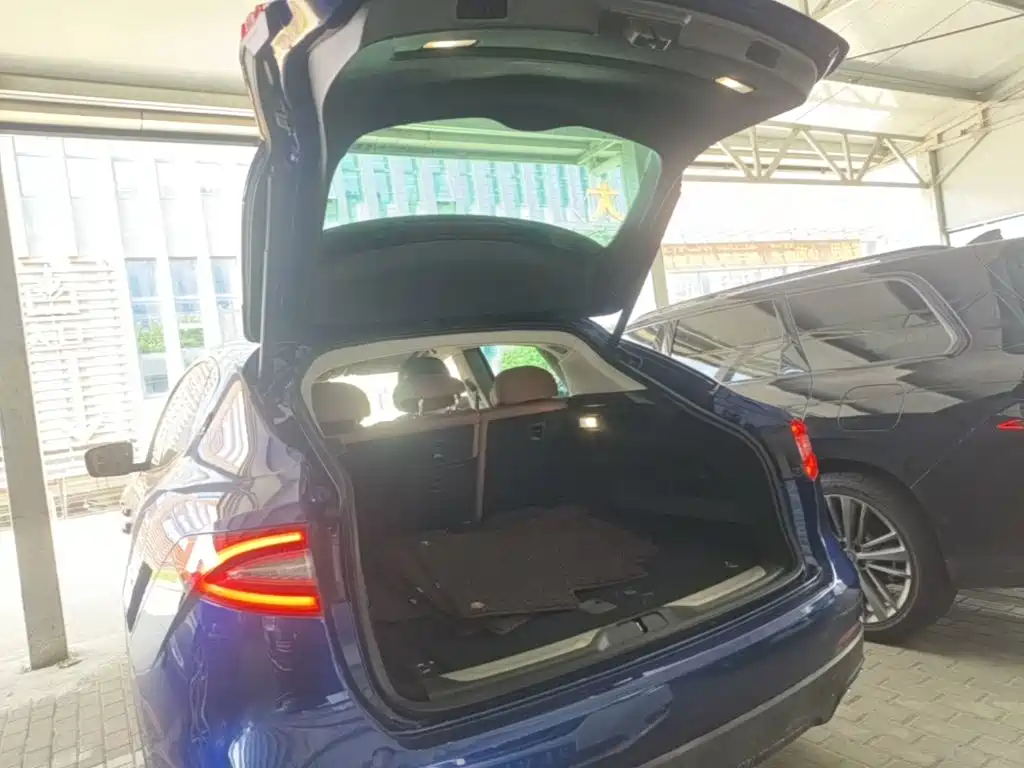 Maserati Levante — миниатюра 19