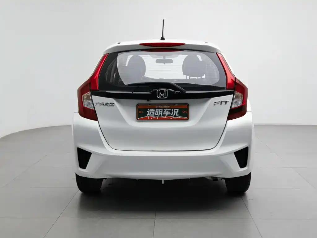 Honda Fit — миниатюра 4