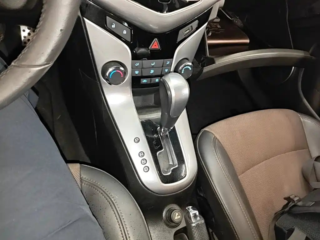 Chevrolet Cruze — миниатюра 14