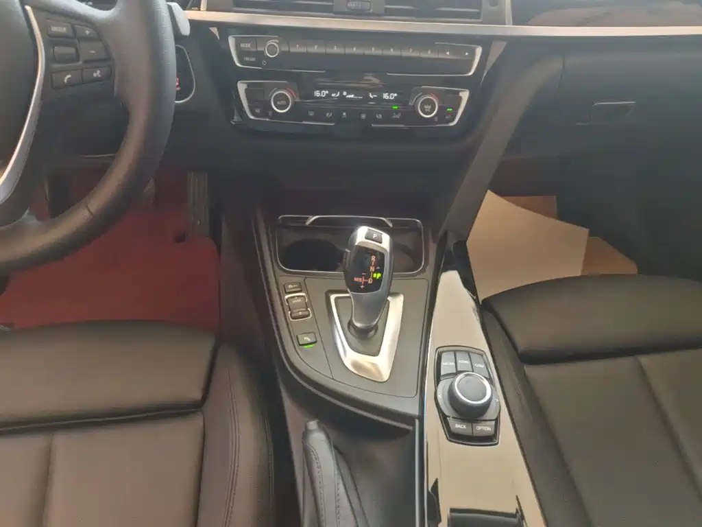 BMW 3 Series GT — миниатюра 14
