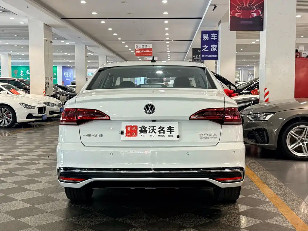 Volkswagen Bora — миниатюра 4
