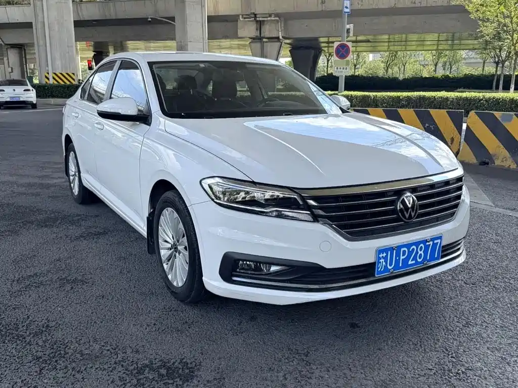 Volkswagen Lavida — миниатюра 2