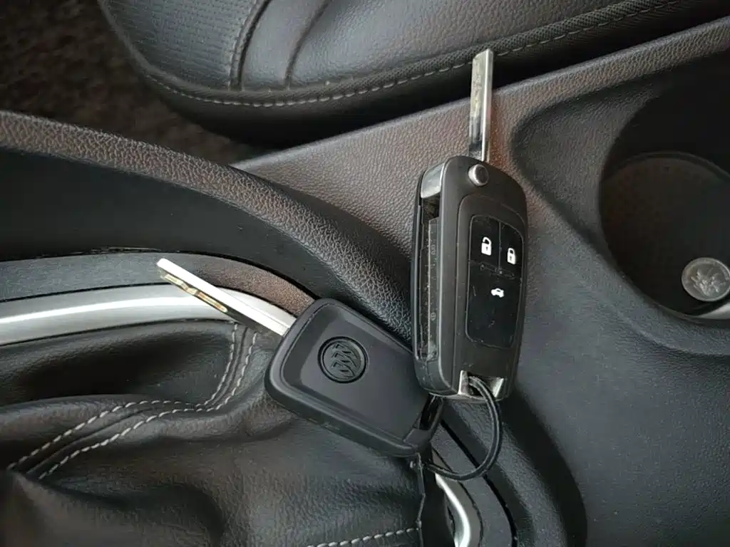 Buick Excelle — миниатюра 17