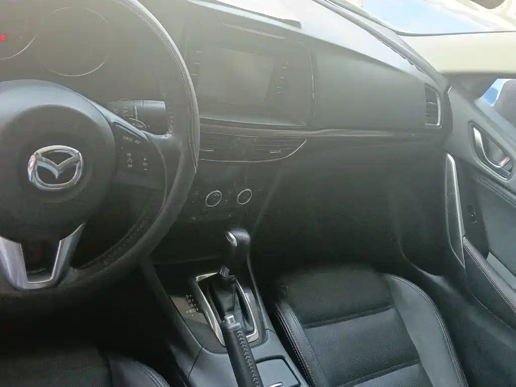 Mazda Atenza — миниатюра 6