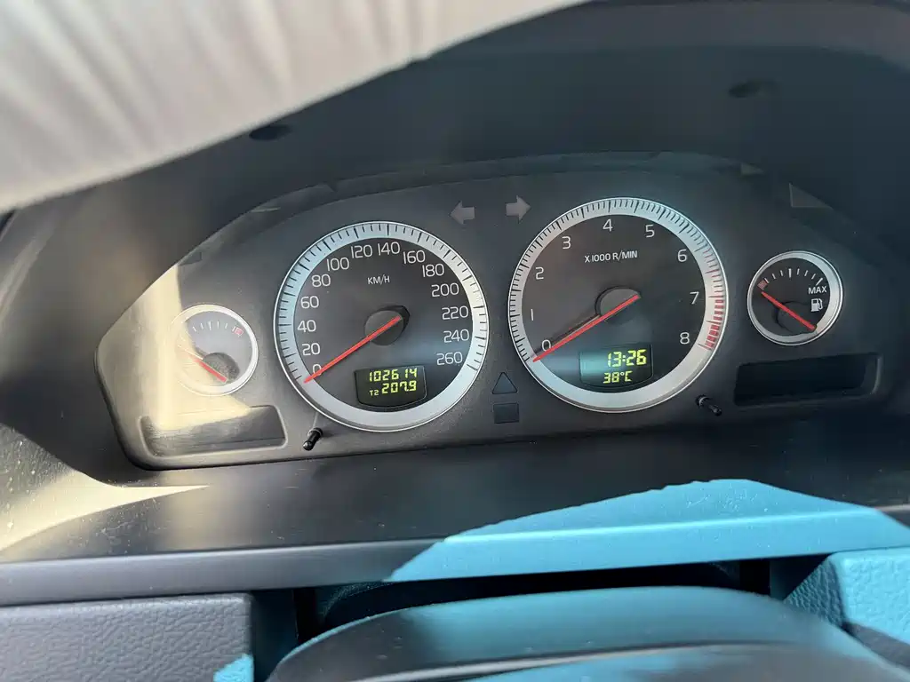 Volvo XC90 — миниатюра 6