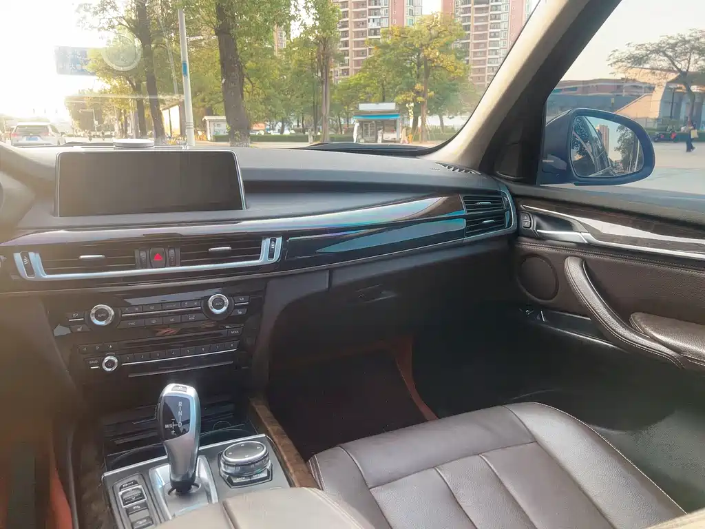 BMW X5 2015 xDrive28i