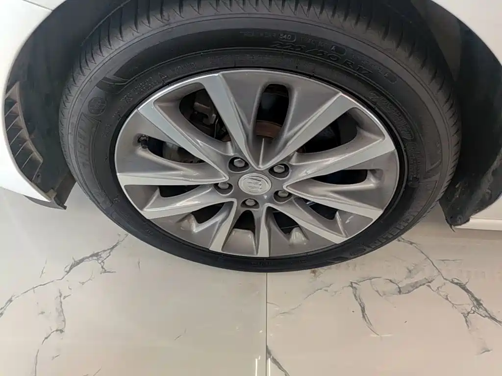 Buick GL6 — миниатюра 23