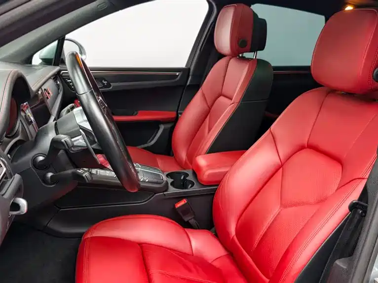 Porsche Macan — миниатюра 12