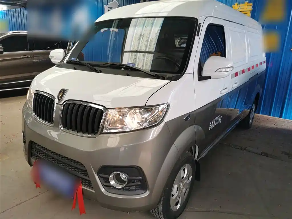 Jinbei Hiace X30L 2024